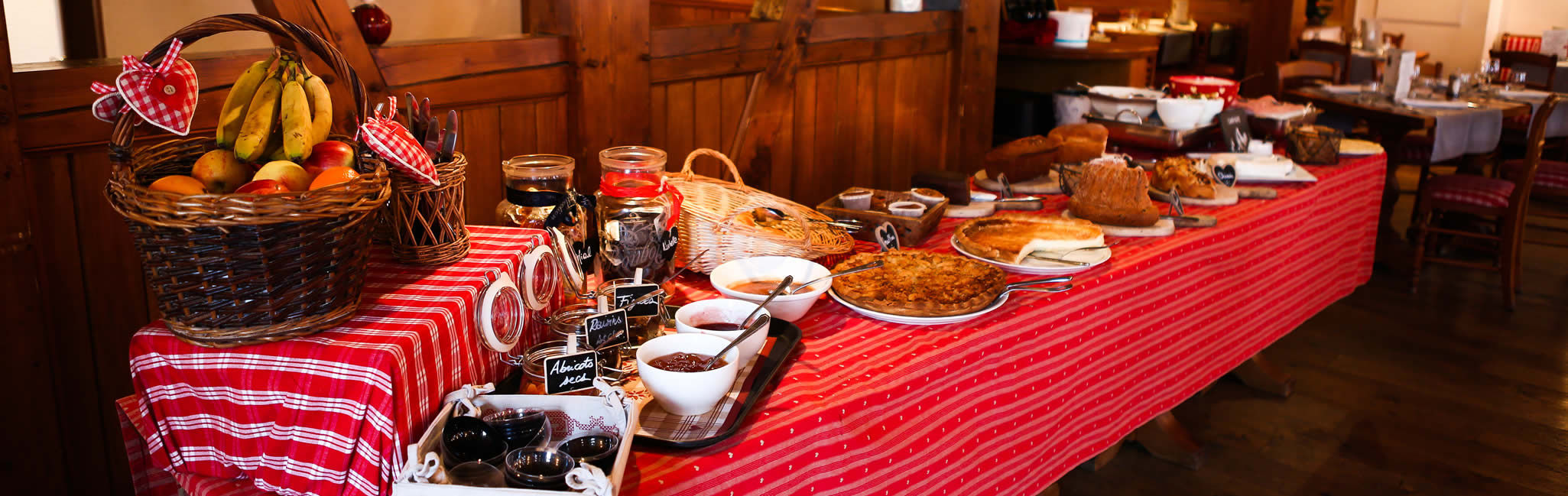Buffet petit-déjeuner maison